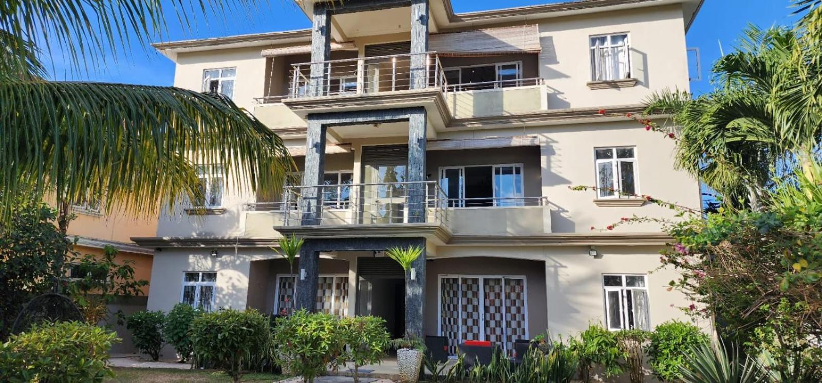 Number 9, 2Nd Floor,Pebble Bay Appartments Grand Bay Luaran gambar